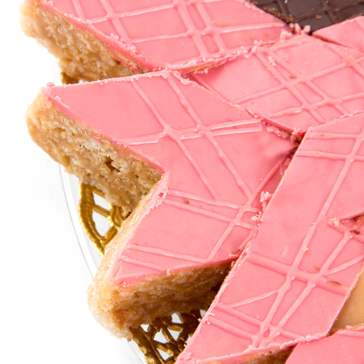Handcrafted Pink Peanut Diamond Chew Platter - Medium