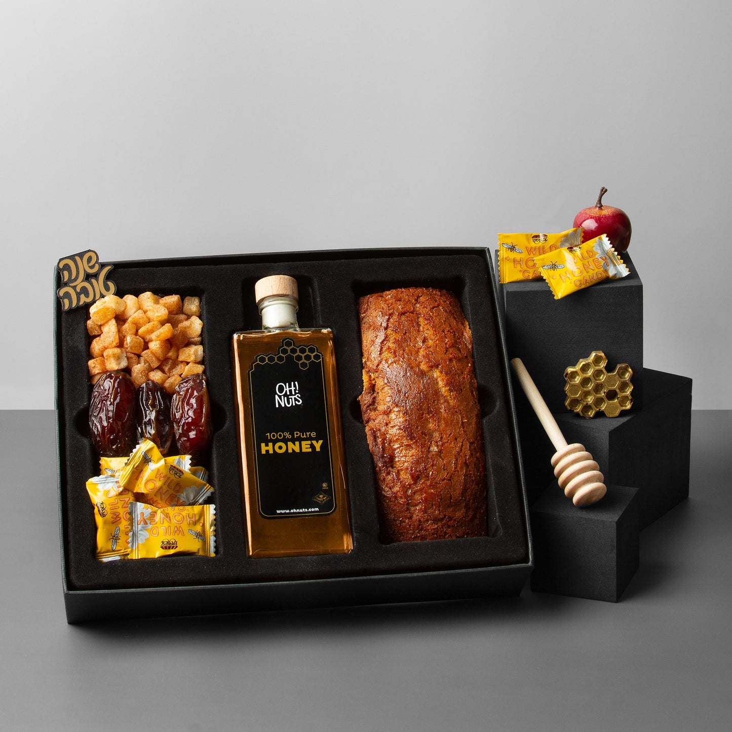 Rosh Hashanah Honey Cake Gift Box Basket