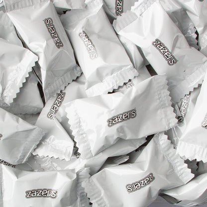 White Foiled Zaza Chews - Strawberry